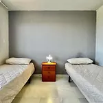 With Shared Pool Apartman Roquetas de Mar
