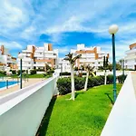 With Shared Pool Apartman Roquetas de Mar